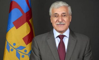 Kabyle-leader-ferhat-Mhenni-420x257-1