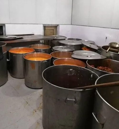 “老玩火锅”非法使用地沟油,被罚没440余万元 “老玩火锅”非法使用地沟油,被罚没440余万元