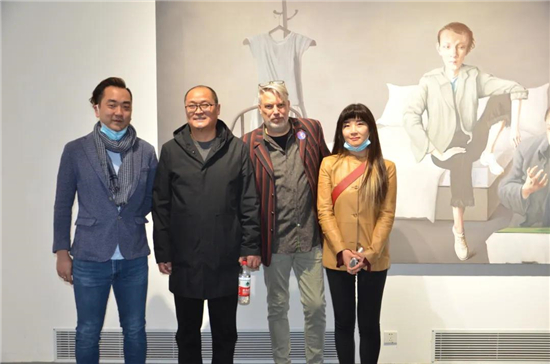 安堃 An Kun油画艺术展在朗空美术馆开幕,用安静的画面记录时代的镜像