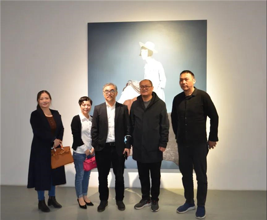 安堃 An Kun油画艺术展在朗空美术馆开幕,用安静的画面记录时代的镜像